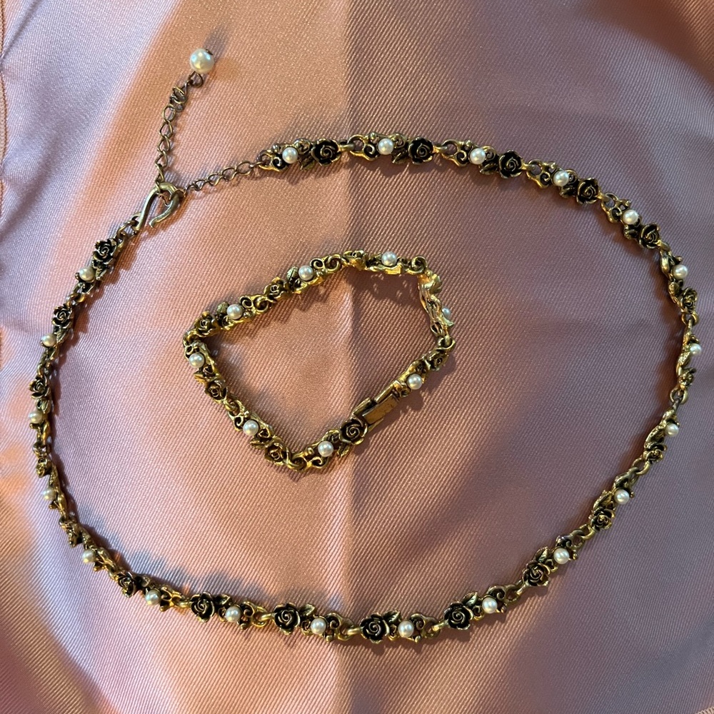 Pearl, Rose Necklace & matching bracelet